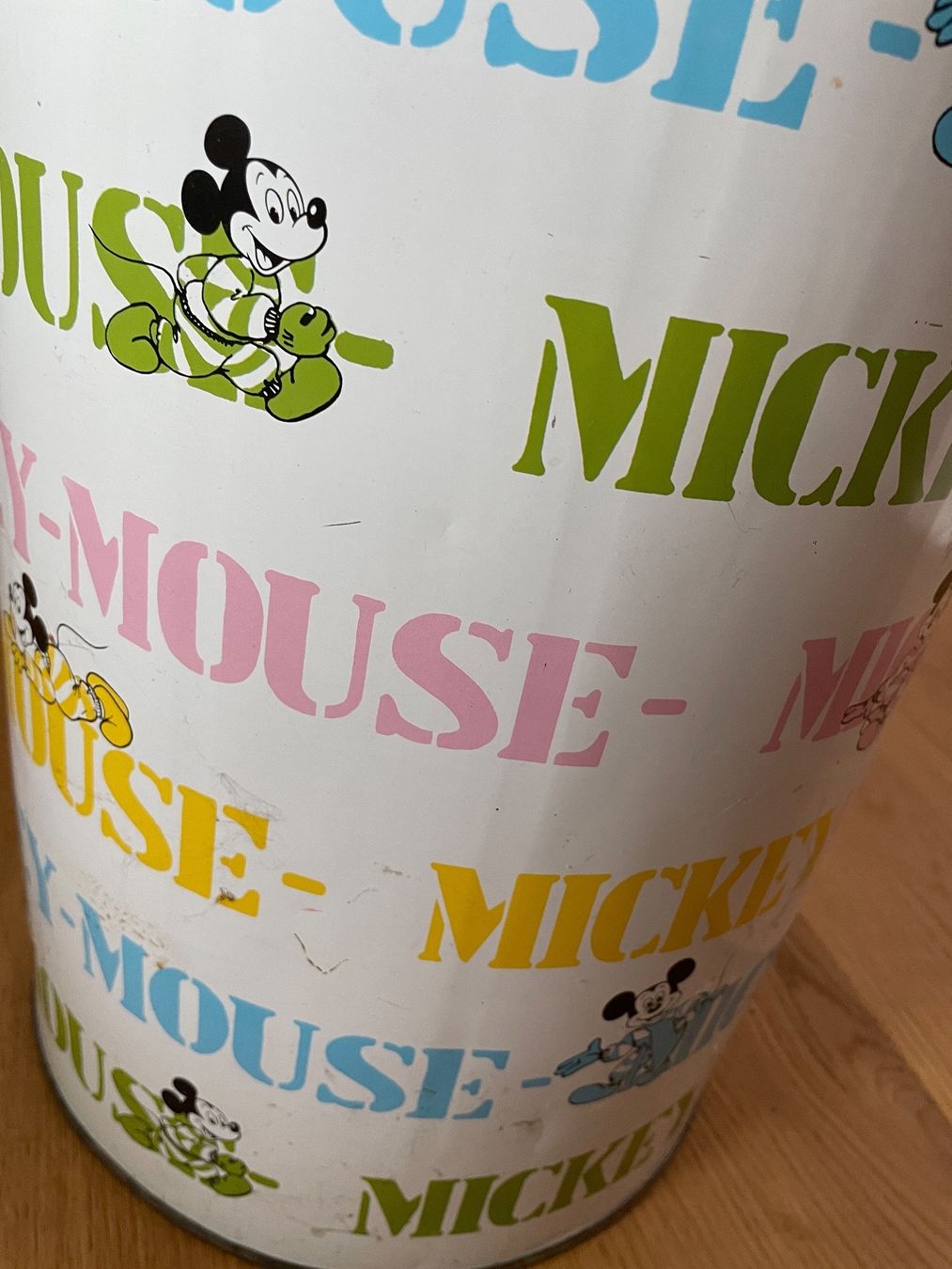 Sgabelli: Mickey Mouse Sitztonne Vintage – Usato da Weinfelden venduto da Jessy831 1