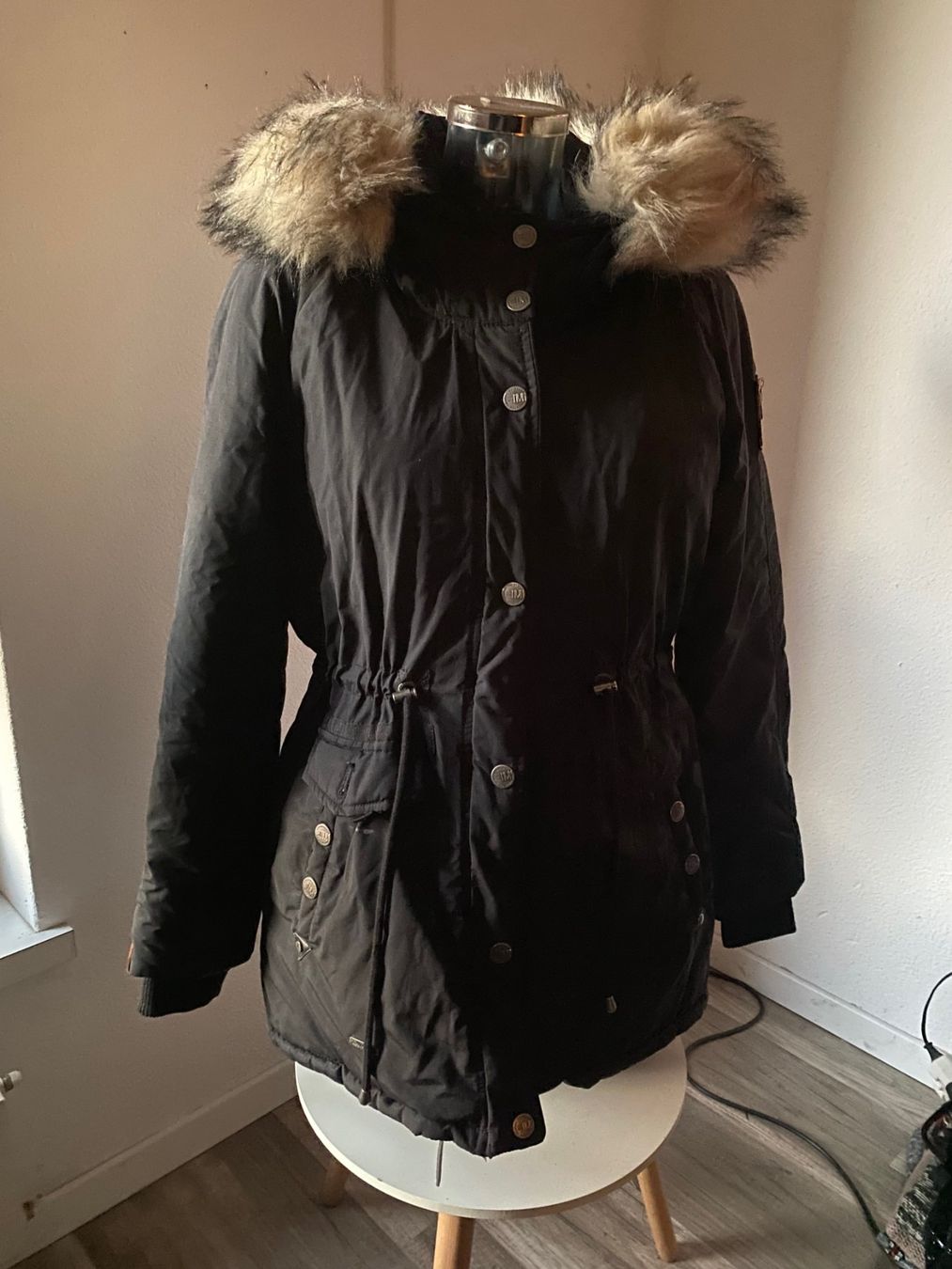 : navahoo Winterjacke Grösse M – Nuovo (secondo la descrizione) da Allenwinden venduto da Obalu