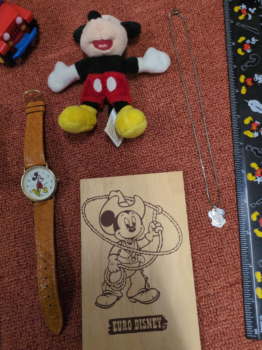 Disney Statuette: Mickey Mouse Sammlung 2/3 – Usato da Meilen venduto da Frensch7 5
