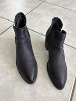 Schwarze Leder Chelsea Boots Grösse 39