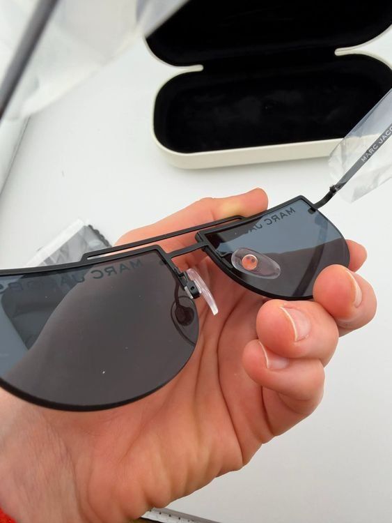 Marc Jacobs Occhiali & Lenti: marc-jacobs-sonnenbri – Nuovo e nell'imballaggio originale da Riehen venduto da ann_76jw 1