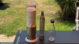 Sodastream Wassersprudler mit vollem CO2 Zylinder+Flasche