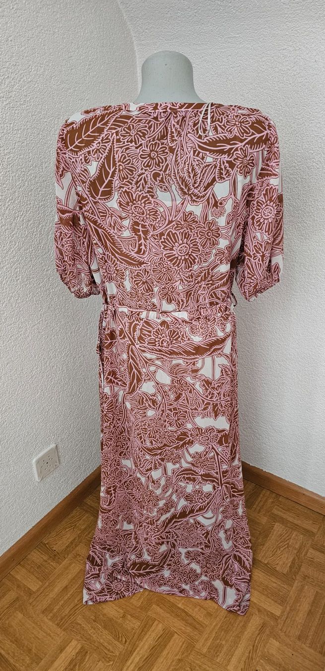Comma Lotti di vestiti: Paket Gr. 38 / 40 Comma, Kleid mit Unterkleid – Usato da Füllinsdorf venduto da Sunnebliemli7 2