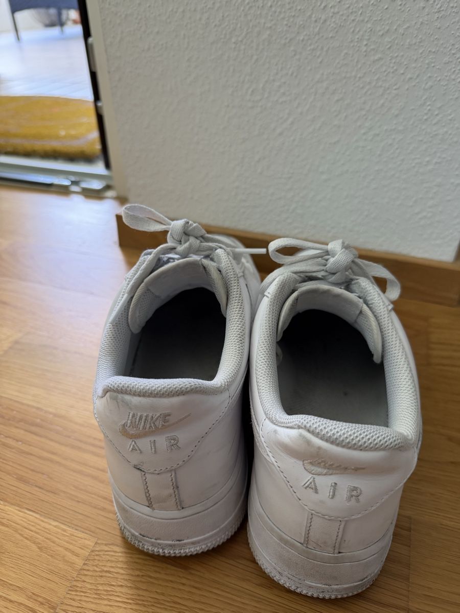 Nike Herrenschuhe: nike air force 1  – Defekt aus Liestal von fcbarcelona92 3