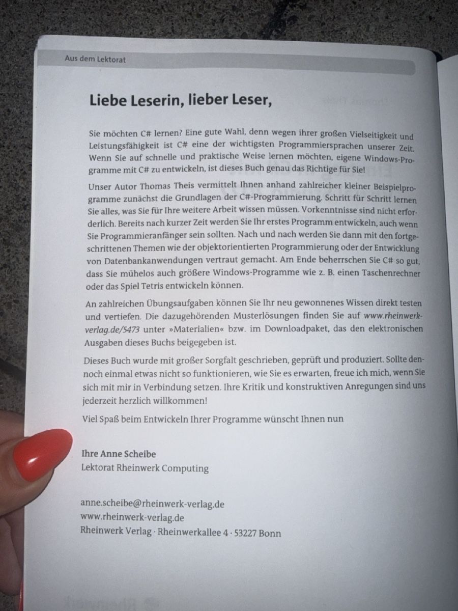 Livres: Einstieg in C# mit Visual Studio 2022 Buch – D'occasion à Zürich par Krikri21 3