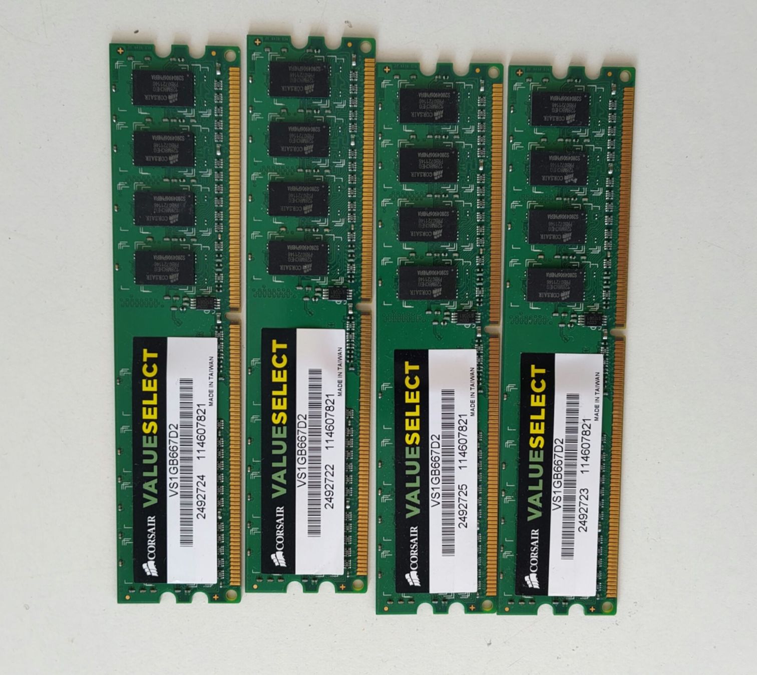 PC: Mémoires pour PC fixe et portable. – Usato da Ecublens VD venduto da CMassei 7