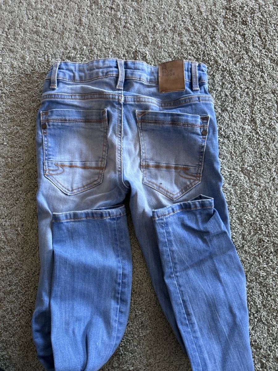 We Pantalons: WE jeans gr.146 – D'occasion à Biel/Bienne par Laurencemathys 2