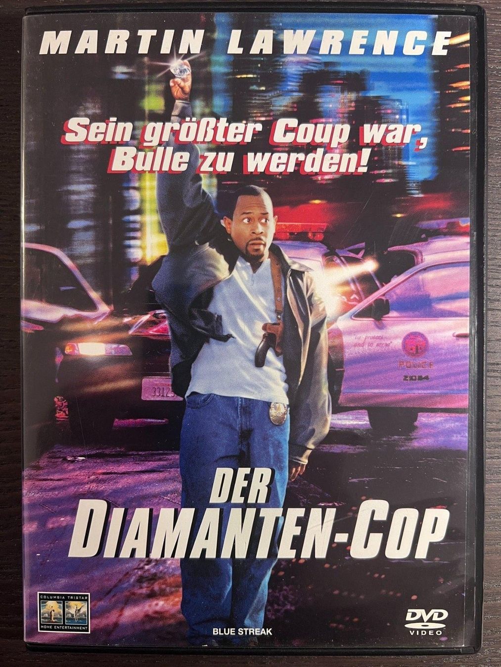 Alle DVDs: Der Diamanten-Cop – Gebraucht aus Zürich von FilmFreunde