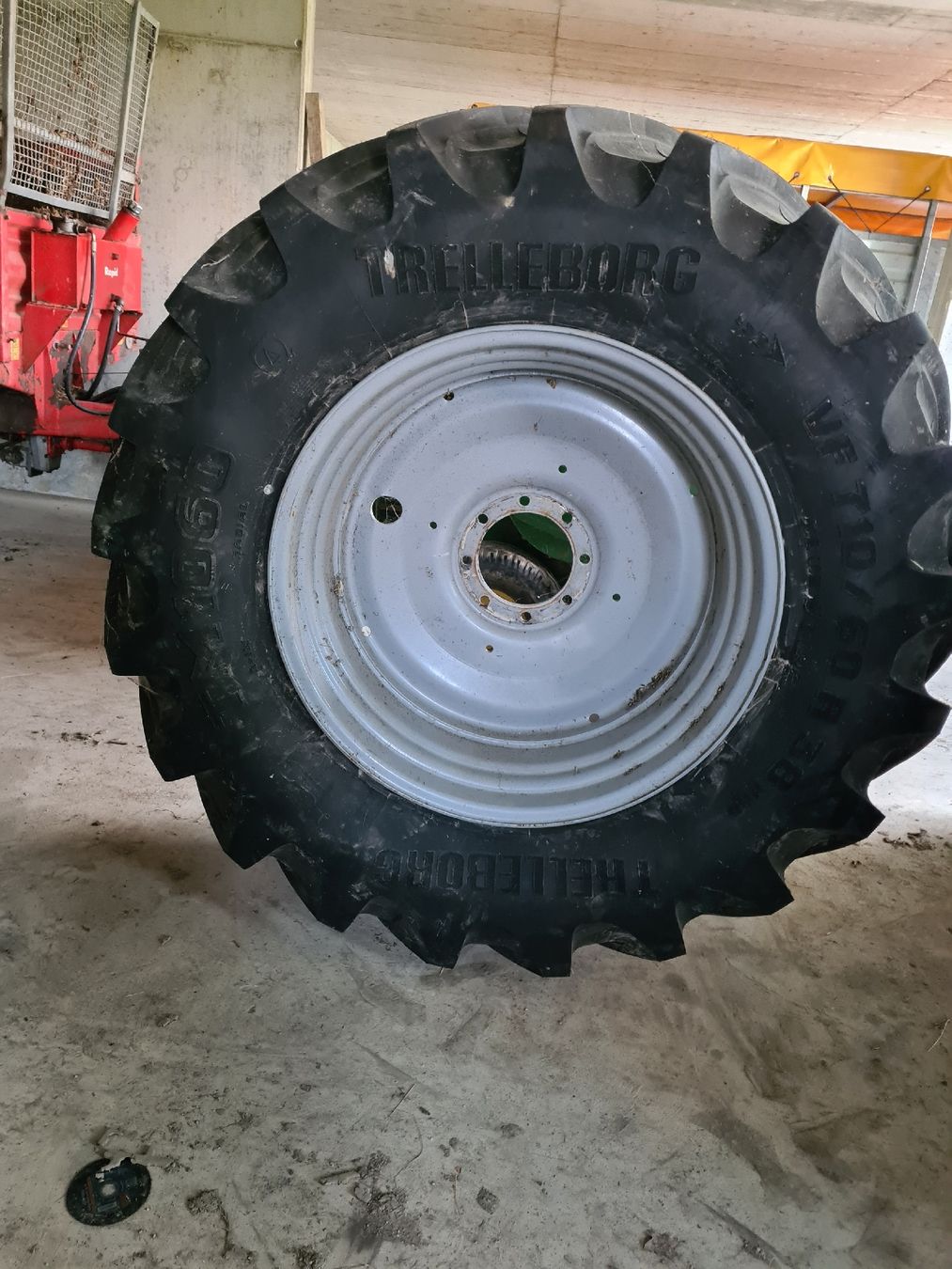 Trattori: 2 Tracktor rad – Usato da Werthenstein venduto da rol_f7vl 4