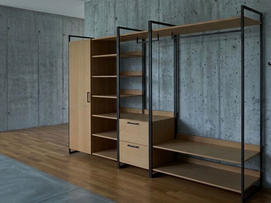 Micasa Armadi: Micasa Kleiderschrank – Usato da Zürich venduto da Markussager