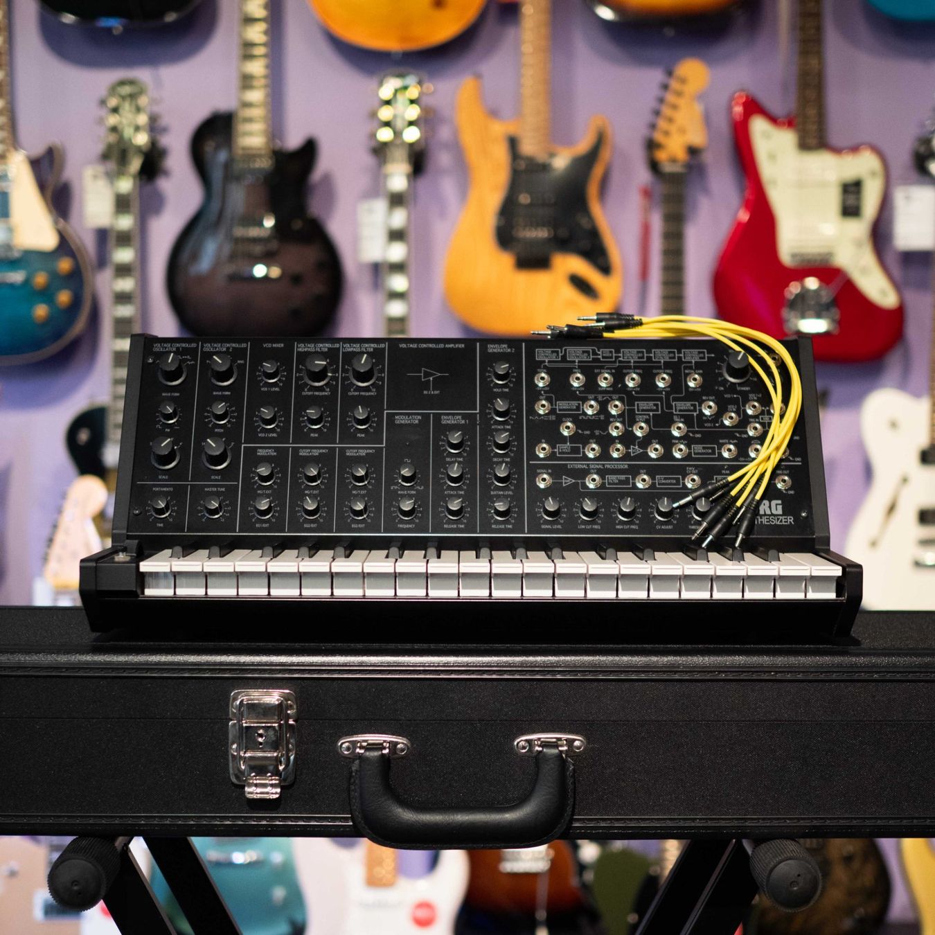 Korg Musikinstrumente: Korg MS-20 Mini neuwertig – Neu und originalverpackt aus Chur von bluewonder.musikhaus