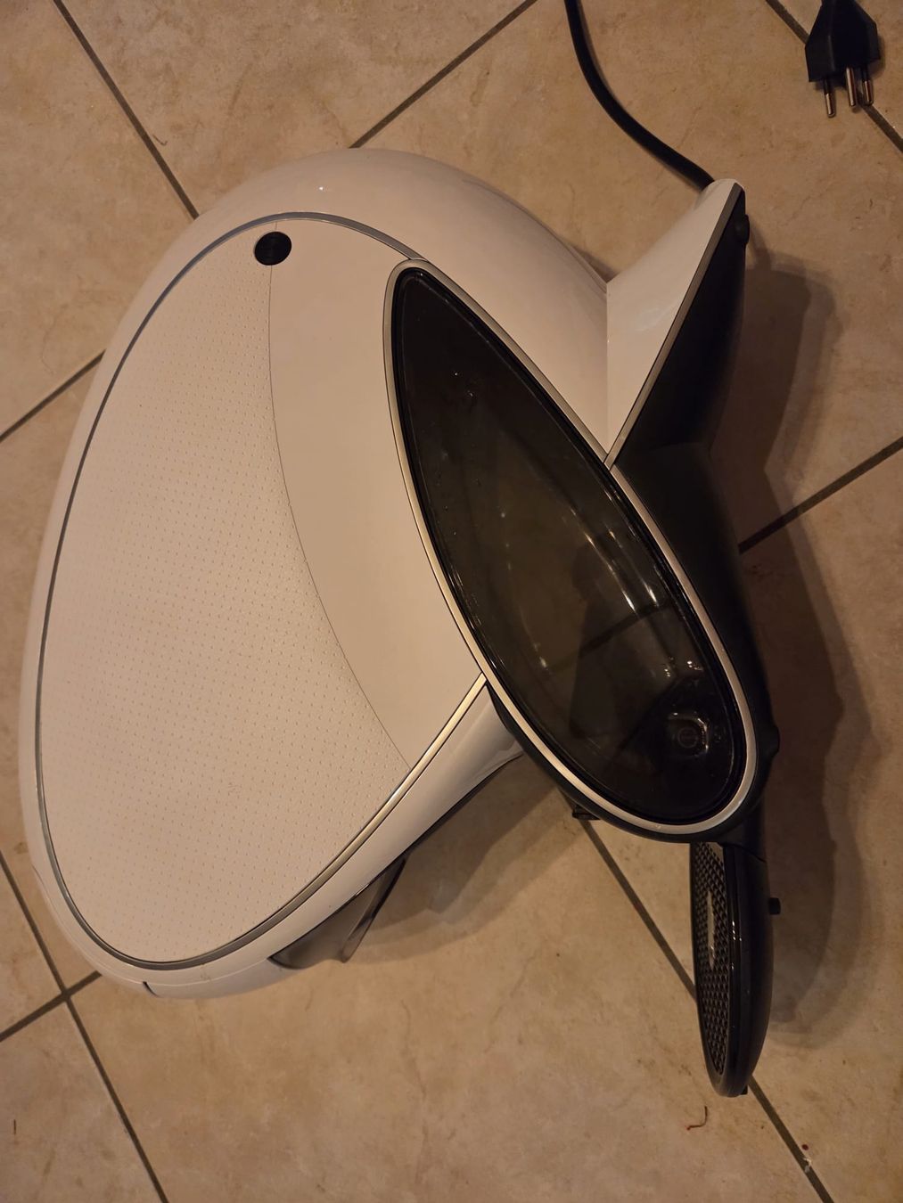 Macchine per caffè & Macchine per espresso: Machine à café Nescafé Dolce Gusto Neo  neuve – Usato da Penthalaz venduto da yve_wsq8 1