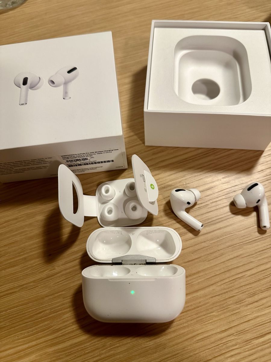 Apple Kopfhörer: Apple AirPods Pro mit Ladecase – Gebraucht aus Glattpark(Opfikon) von ZHINCITY