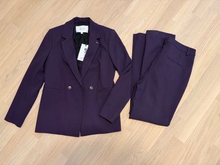 Damen Anzug Sakko und Hose lila neu mit Etikett Marke Comma