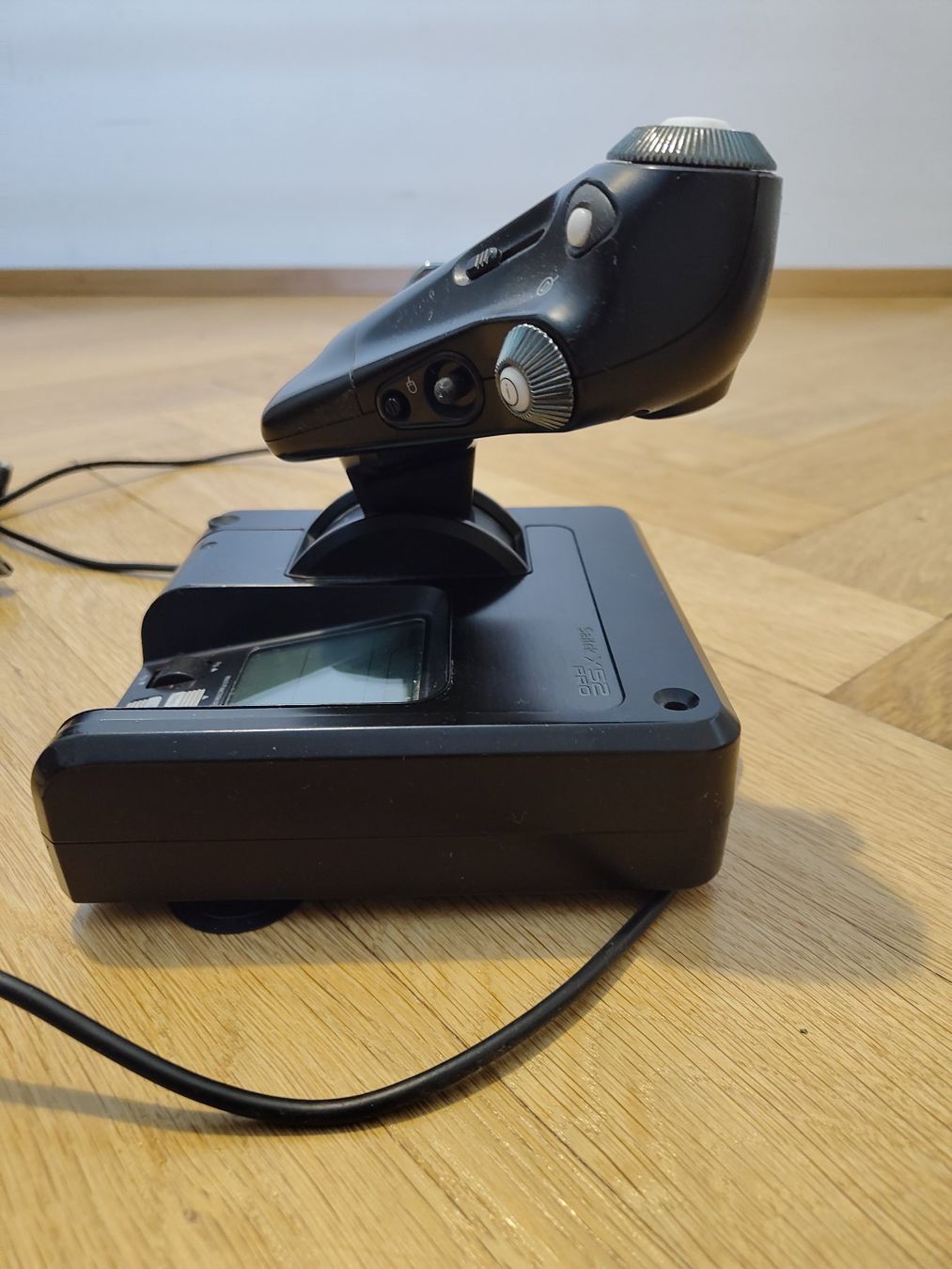 Saitek Manettes: Saitek X52 Pro – D'occasion à Lausanne par Ljab 9