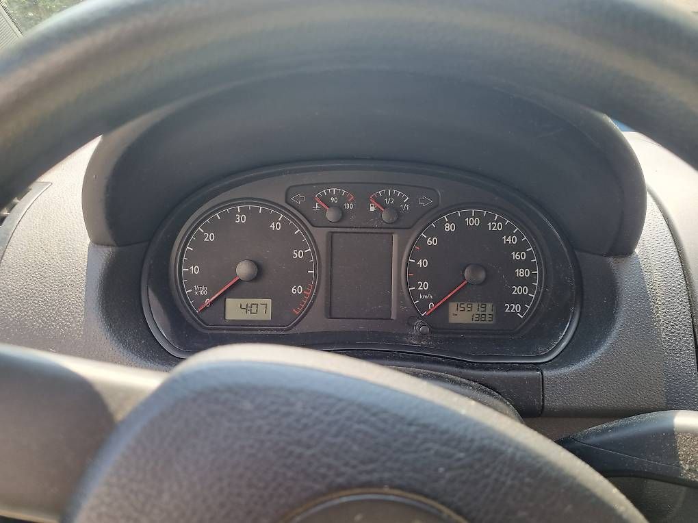 Autos: Vw Polo 1400 – D'occasion à S. Vittore par Joetapiro 2