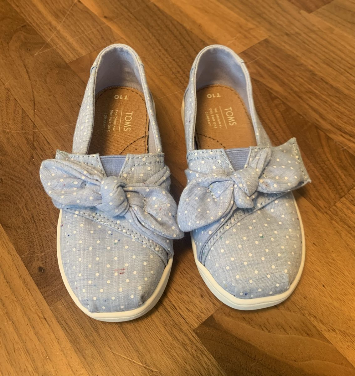 Toms Scarpe per ragazzi: Toms Gr. 27 – Nuovo (secondo la descrizione) da Binz venduto da denise014