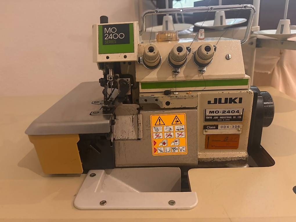 Macchine da cucire: Surjeteuse-Overllock – Usato da Chêne bourg venduto da ben_md2x 4