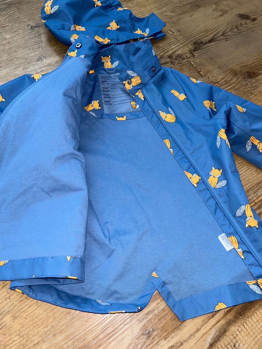 Tchibo Giacche & Cappotti: Regenjacke Tchibo 110/116 – Usato da Safenwil venduto da 2hand_aber_wertvoll 2