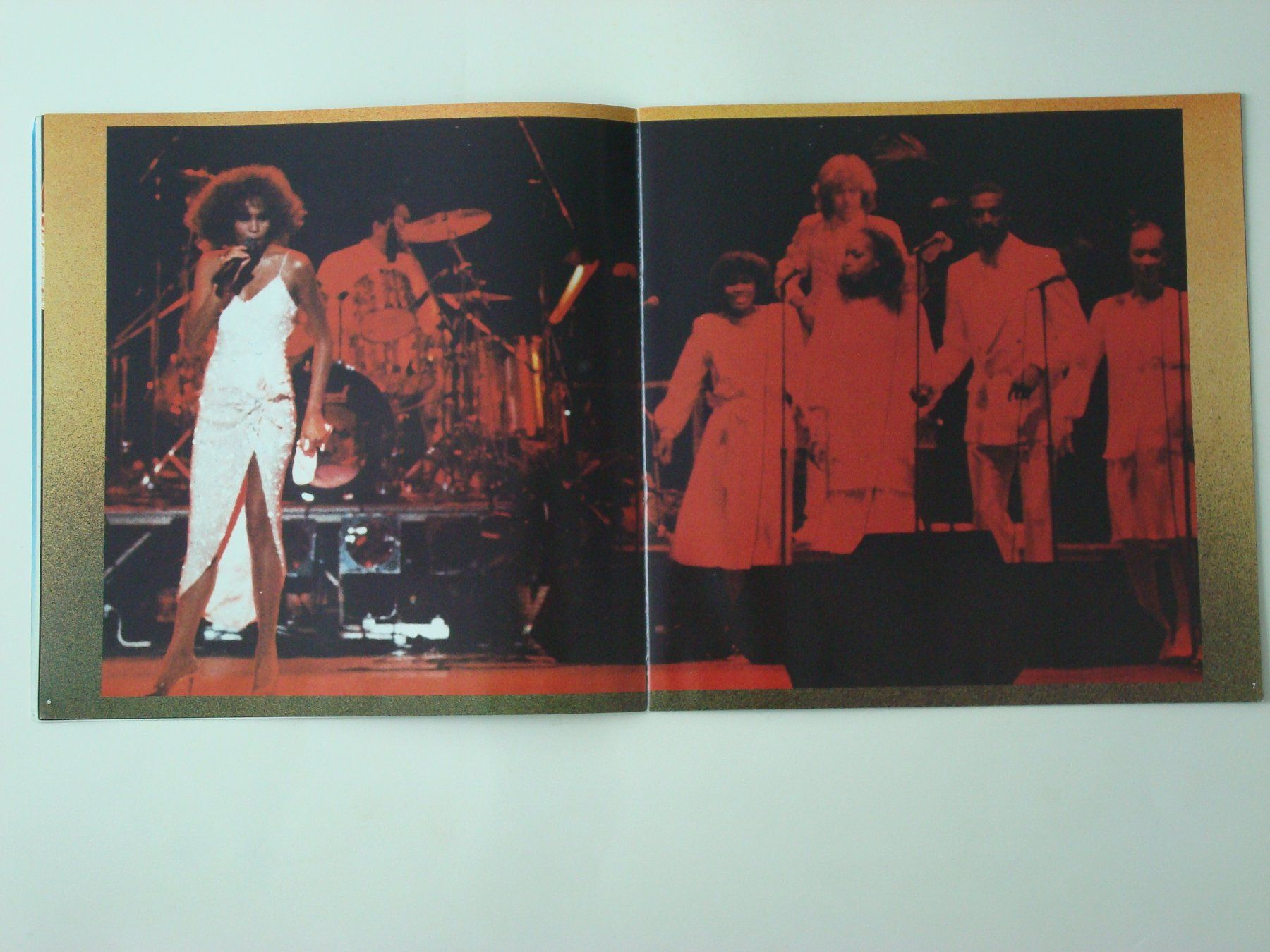 Dokumente: Whitney Houston - 1988 Tour-Programm + Ticket – Gebraucht aus Birmenstorf von Poweroldies 6