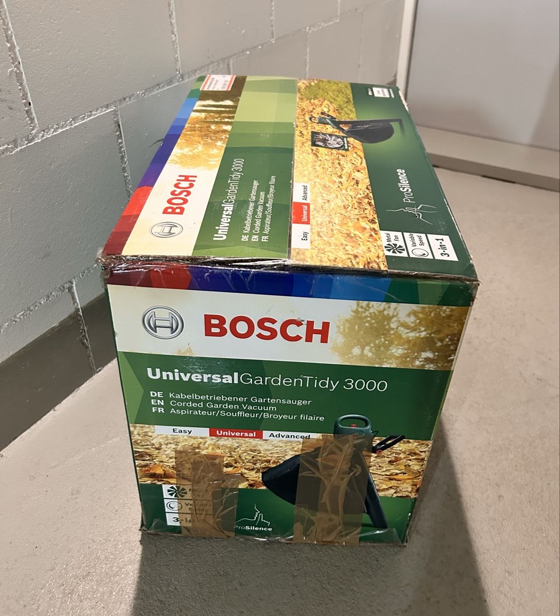 Bosch Soffiatori & Aspiratori per foglie: BOSCH Universal GardenTidy 3000 – Usato da Schongau venduto da Designart