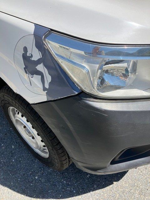 Nissan Autos: Nissan Navara 2.3 / 3 Seiten-Kipper – Gebraucht aus Glis von daelsi 9