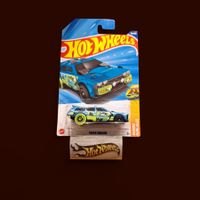 Hot Wheels HW Wagons 2025 Track Dwagon 2/5 L
