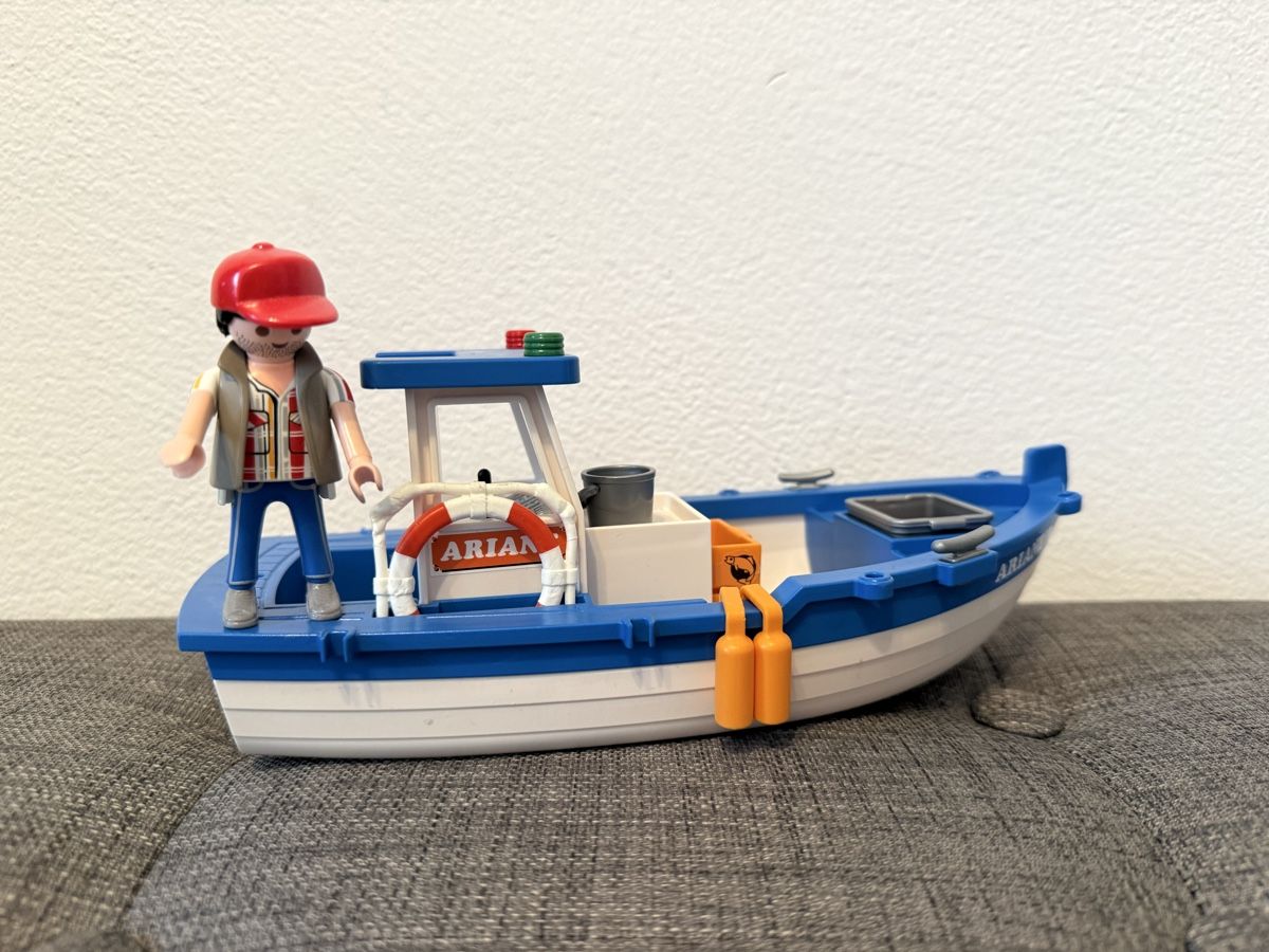 Playmobil Giocattoli: Playmobil Fischerboot – Usato da Chur venduto da Tsambiko 1