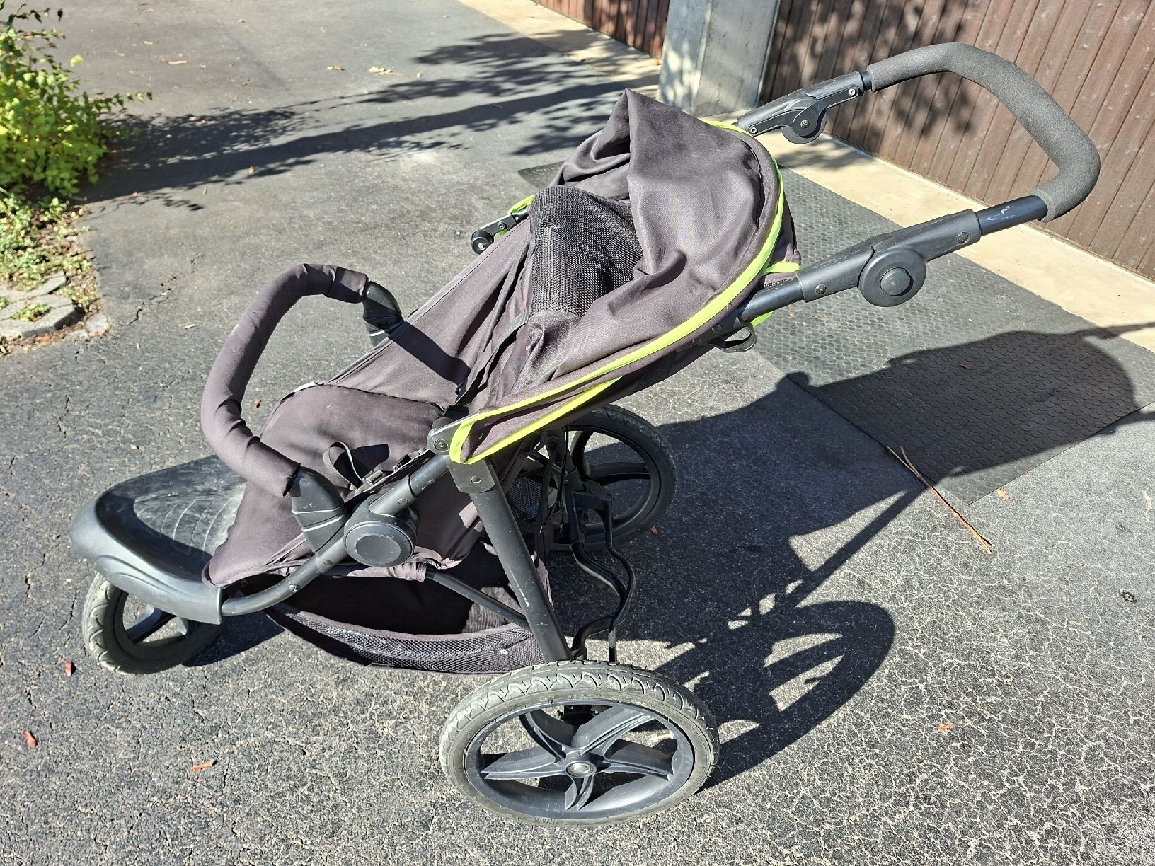 Hauck Kinderwagen: Hauck Kinderwagen – Gebraucht aus Obfelden von xcorinax