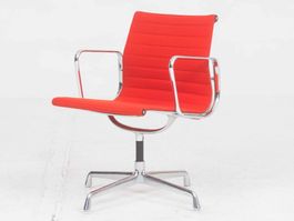 Vitra EA 108 Bürostuhl von Eames in rotem Hopsak