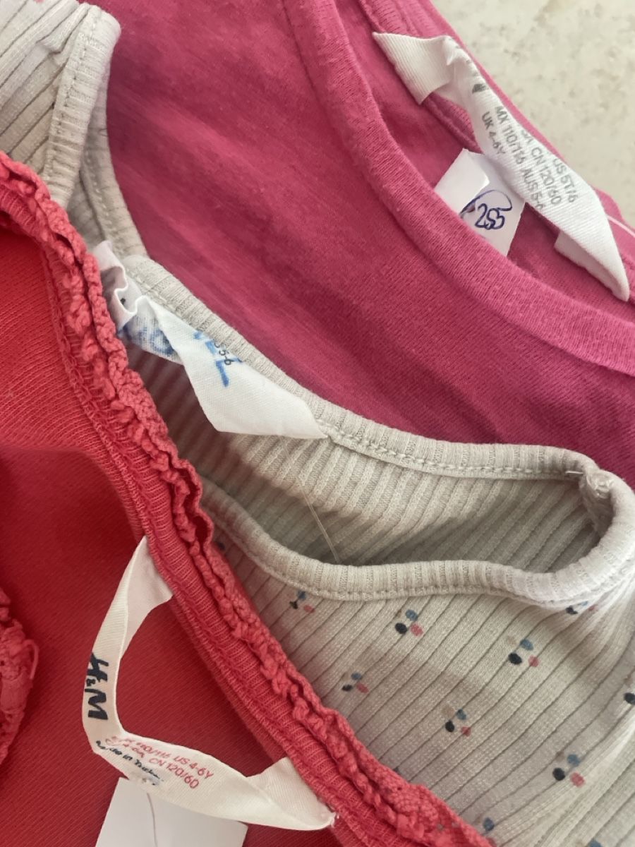 H&M Maglioni & Felpe: H&M Mädchen Oberteile 5er Pack Gr. 110/116 – Usato da Obergerlafingen venduto da cabo4 5
