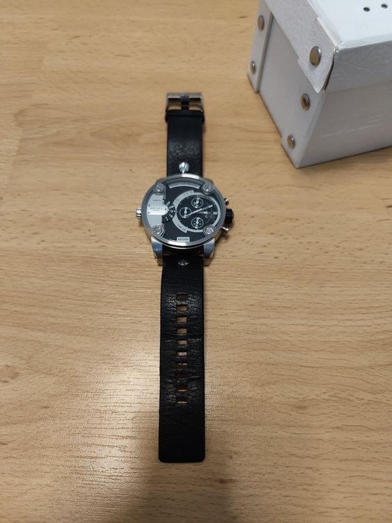 Diesel Uhr 5