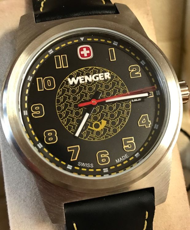 WENGER SwissMade Herrenuhr 44 mm ( Neue Preise 375 CHF ) Kaufen