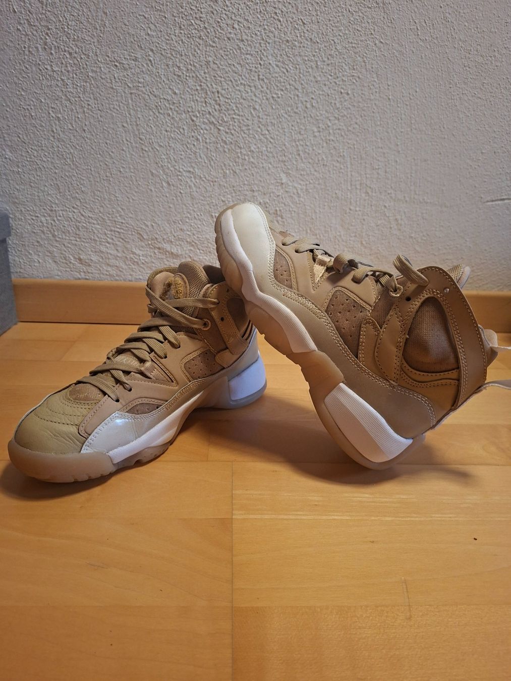 Jordan Damenschuhe: Jordan Sneaker – Gebraucht aus Neerach von and_p6gx 1
