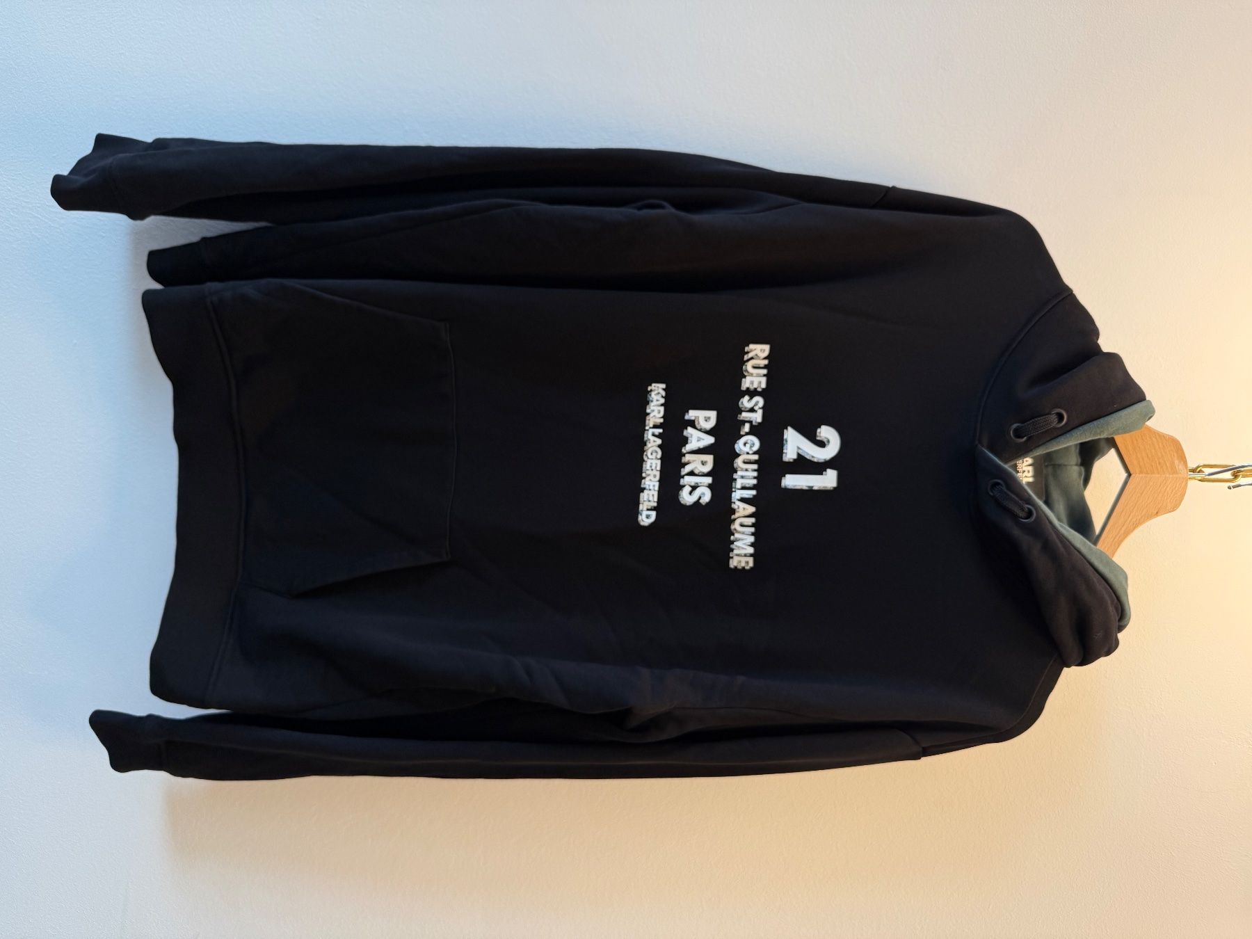 Karl Lagerfeld Maglioni & Felpe: KARL LAGERFELD Hoodie – Usato da Schlieren venduto da svenbaettig