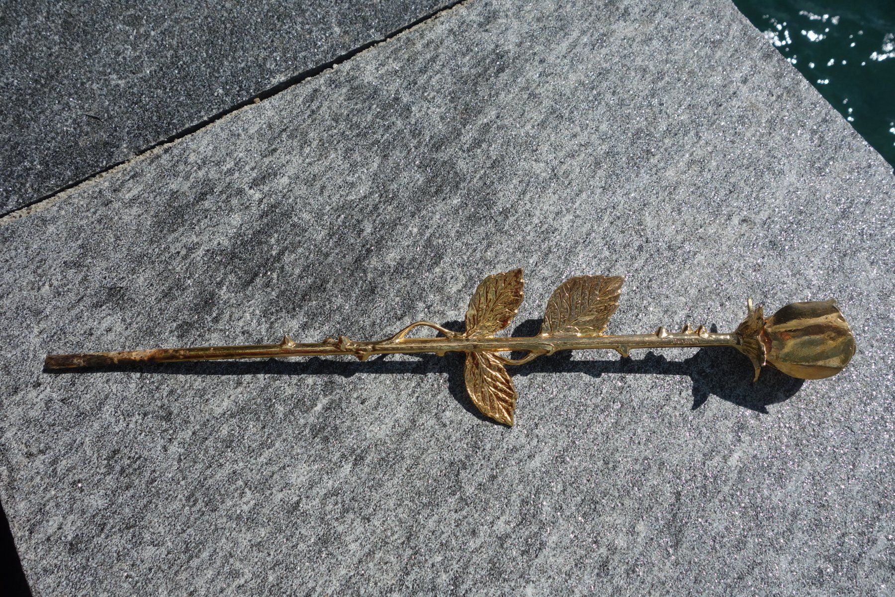 Altri gioielli: Rose "goldfarben" Zinn – Usato da Weggis venduto da Giorgio3005 5