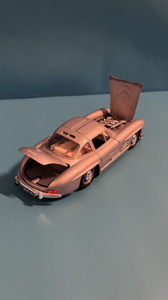 Mercedes-Benz Modellini d'auto: Modellauto Mercedes Benz 300 SL – Usato da Winterthur venduto da Strubina 2