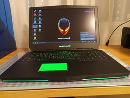 Alienware 17 R3 Gamer Laptop