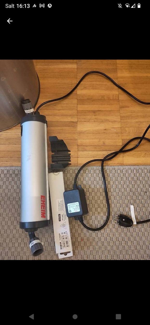 Eheim Lampade: Eheim Reeflex UV 800 & neue Ersatzlampe – Usato da Thalheim an der Thur venduto da Suzuki40