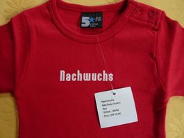 NEUER Body rot "Nachwuchs" Gr. 86/92 - 260727