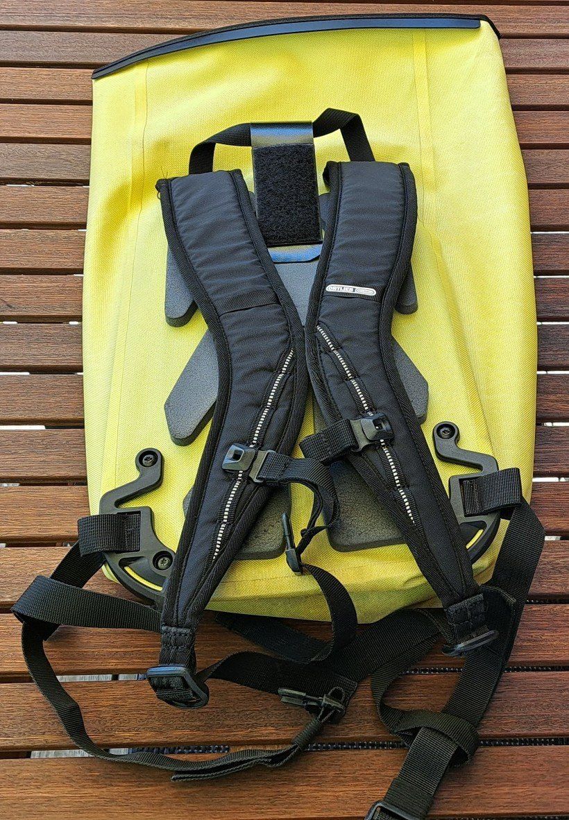 Ortlieb Zaini: Ortlieb wasserfester Rucksack – Usato da Langnau i. E. venduto da Trabant03