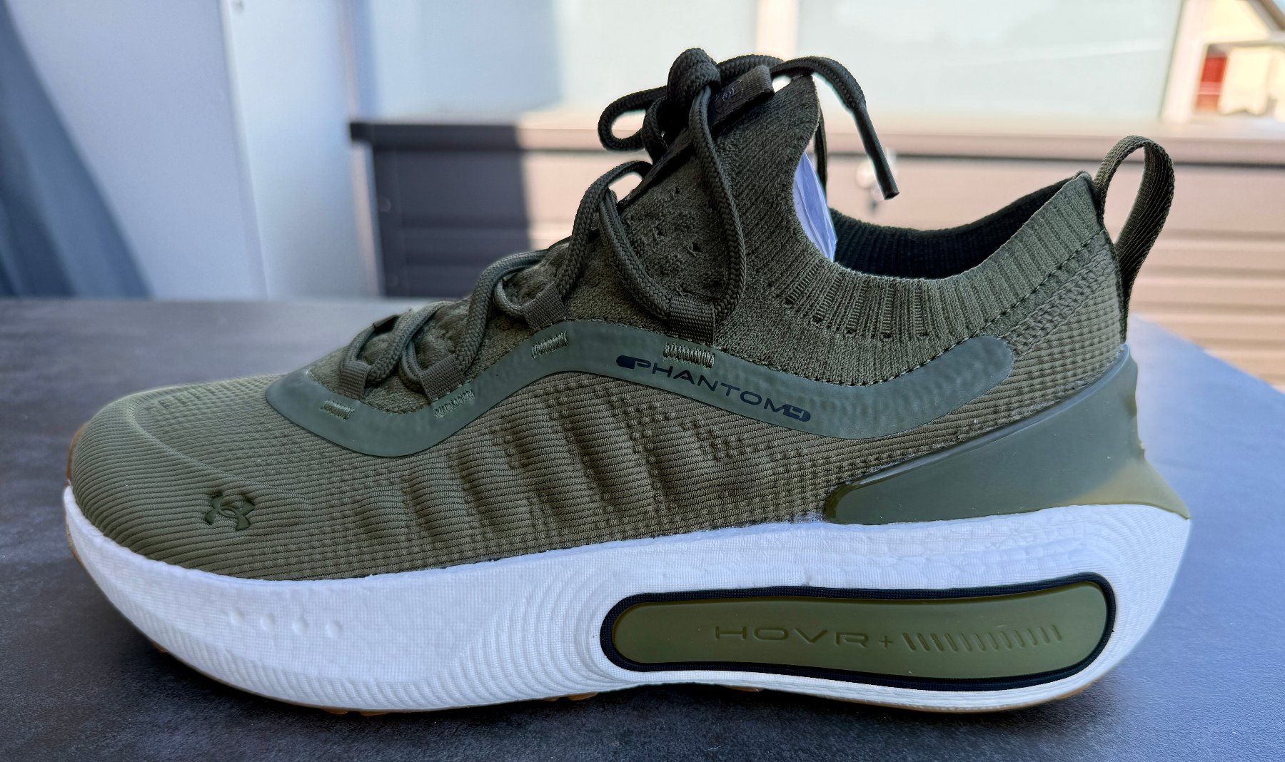 Under Armour Scarpe da uomo: Under Armour Sneaker "Phantom4"  Gr.42 1/2 , US9   Neu – Nuovo e nell'imballaggio originale da Kefikon TG venduto da Maeke35 1