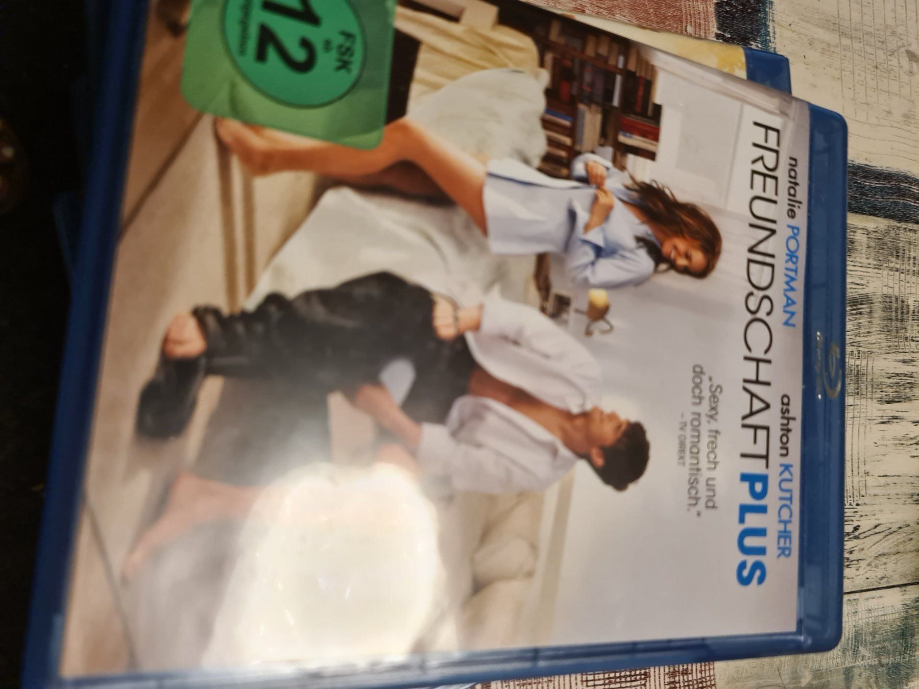 Tutti i DVDs: Freundschaft Plus – Usato da Brüttisellen venduto da Miralaurea
