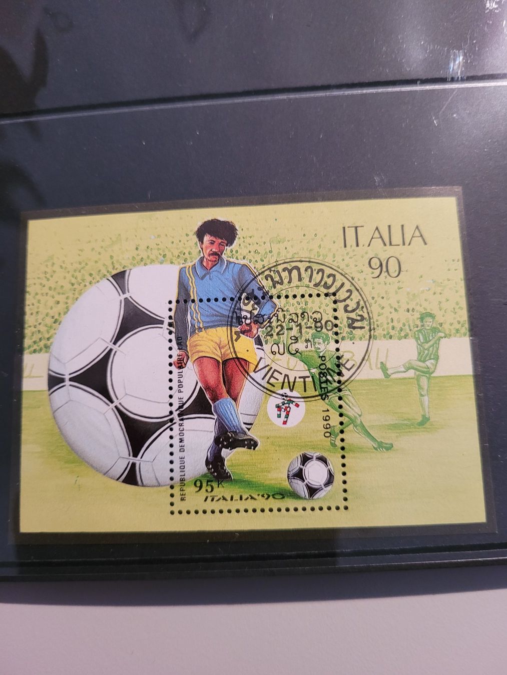Tutti i francobolli: Fussball WM Italien 1990 – Usato da Bertschikon Gossau venduto da KEO2