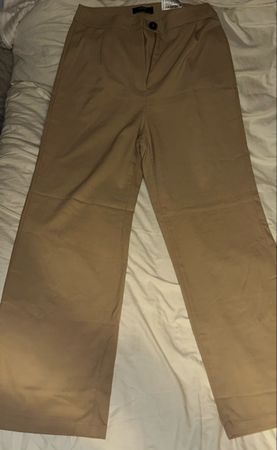 Bershka Hose, weit geschnitten, Grösse 40