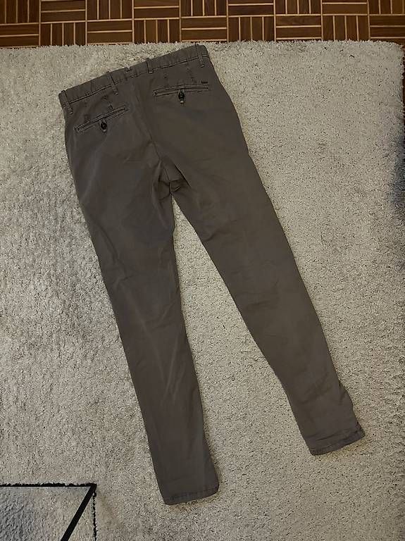 Pantalons: Mango Stoffhose Herren  Grösse 38 – D'occasion à Zürich par salesniche 1