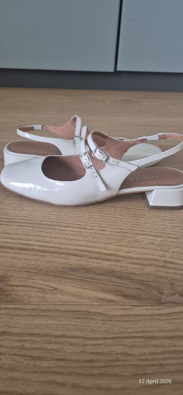 Jonak Damenschuhe: Sandales singleback Jonak T 39 Blanc verni – Gebraucht aus Zürich von mor_9ptn 1