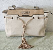 kleine GUESS-Tasche