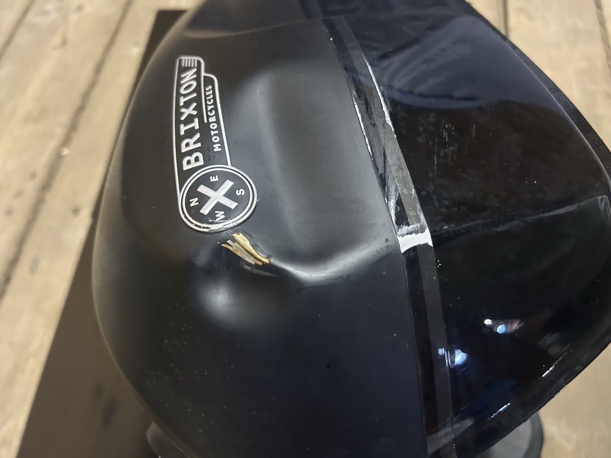 Sonstiges Fahrzeugzubehör: Brixton Motorcycles BX 125 Tank – Gebraucht aus Wohlenschwil von MajorTom73 4
