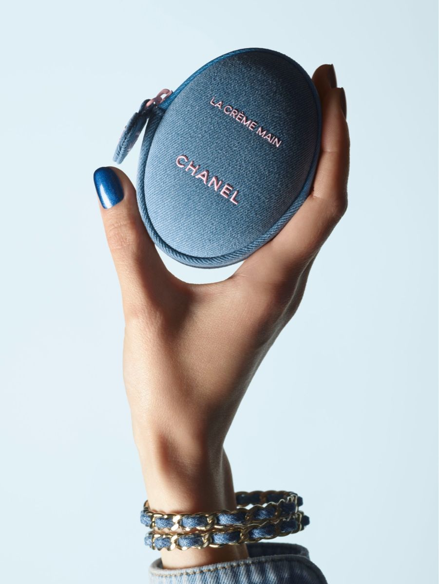 Chanel Make-up: Chanel La Creme Mains Limited Edition Denim Case – Neu und originalverpackt aus Luzern von sas_r89l 2